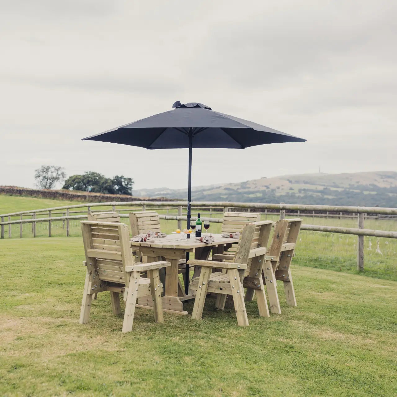 Churnet Valley Ergo 6 Seat Table Set