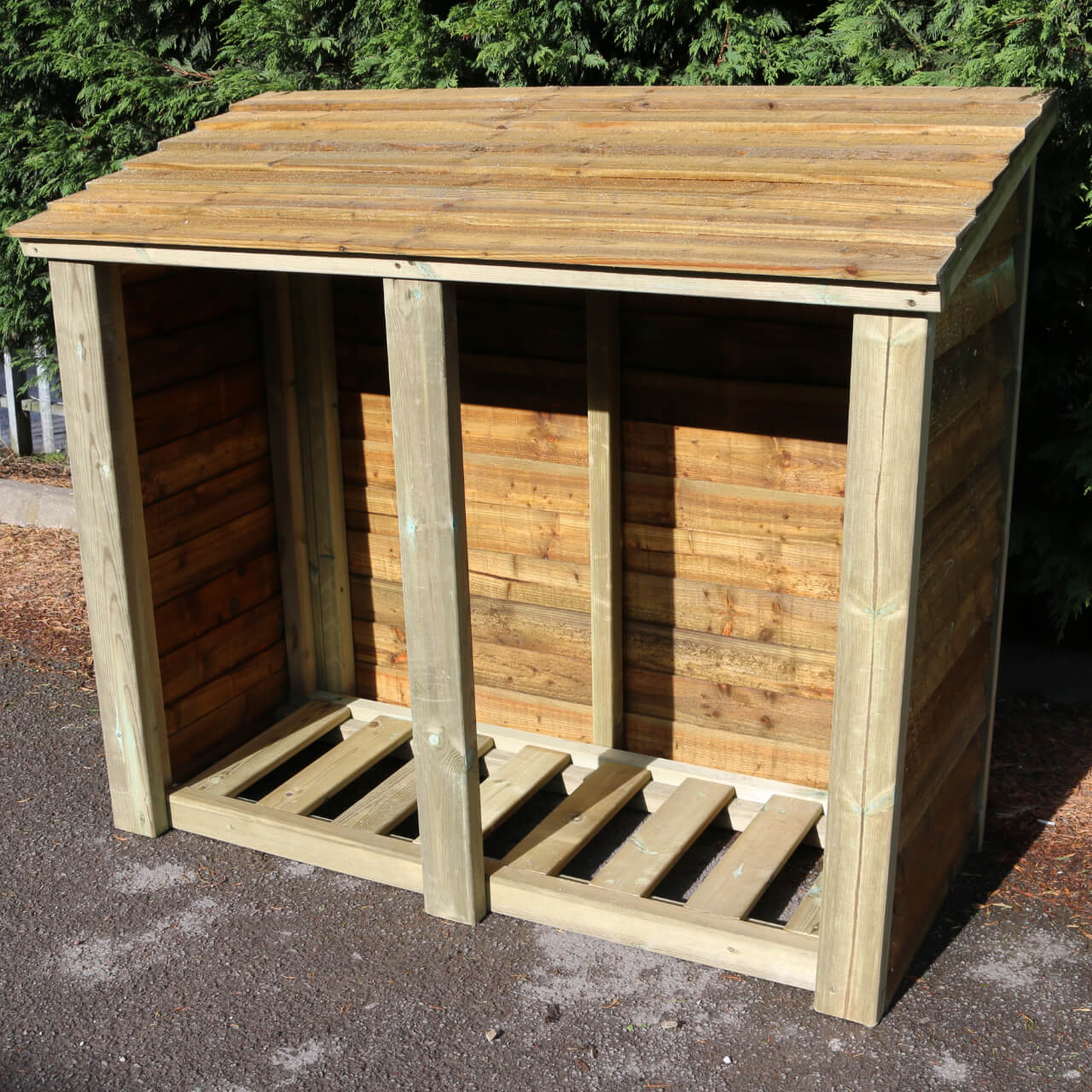 Churnet Valley 4x5 Log Store