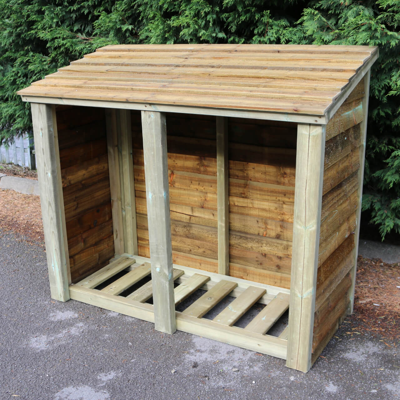 Churnet Valley 4x5 Log Store