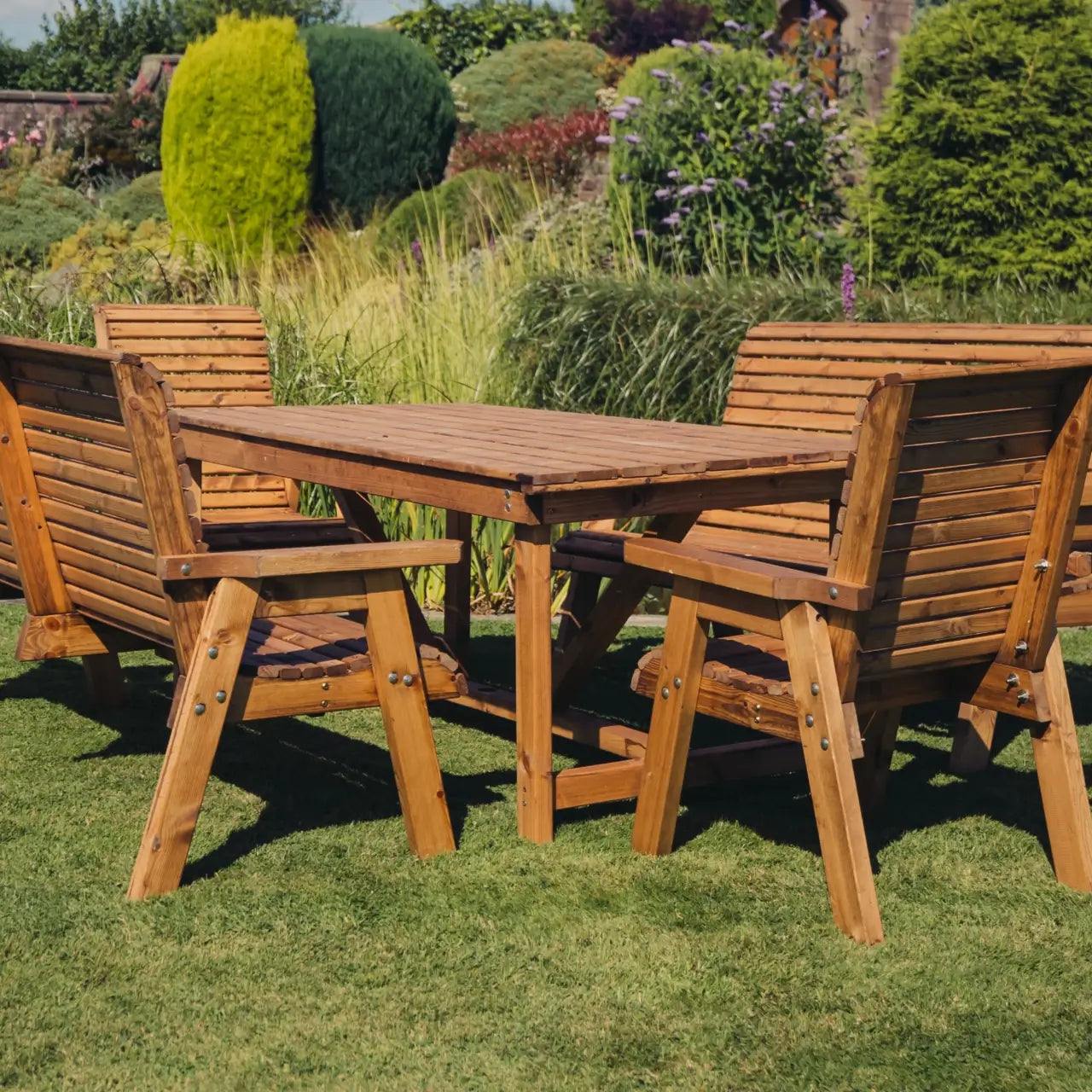 CVGF 8 Seater Valley Table Set
