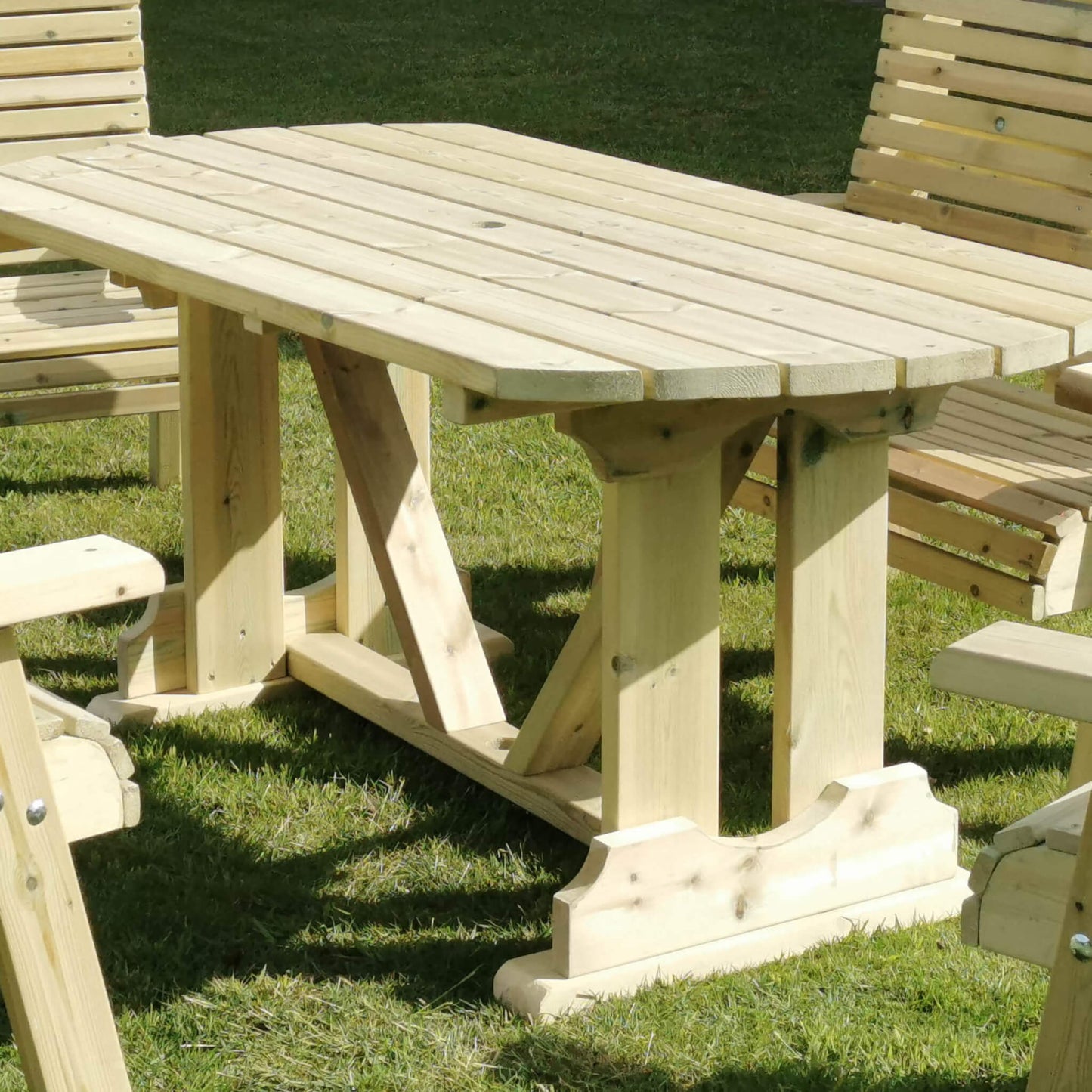 Churnet Valley Ergo 6 Seat Bench & Chair Table Set