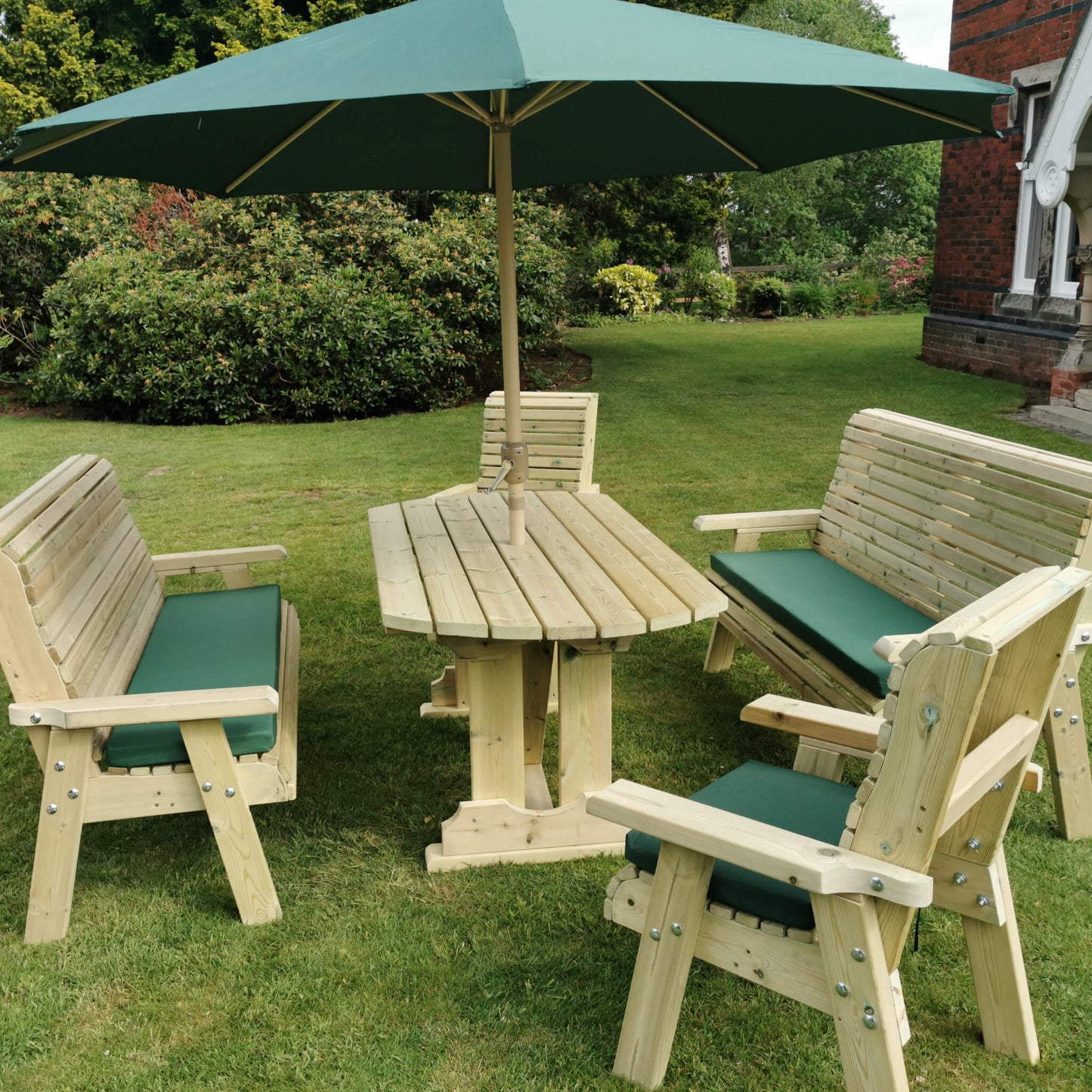 Churnet Valley Ergo 8 Seat Table Set