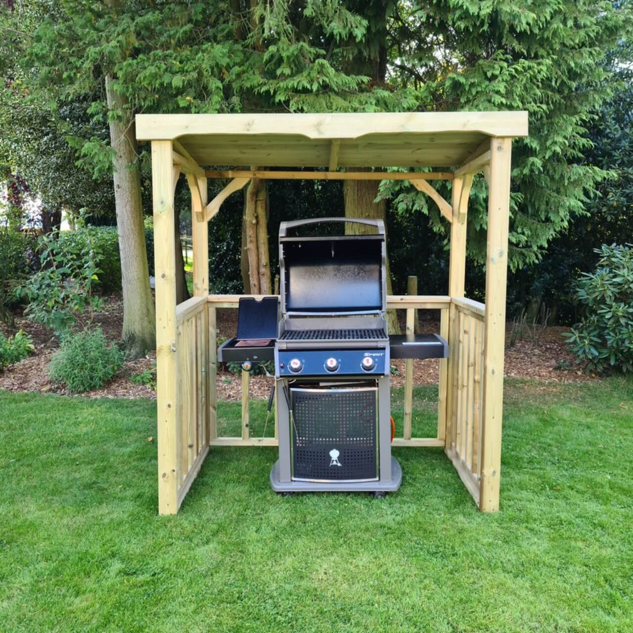 Churnet Valley Emily Barbecue Hut Shelter