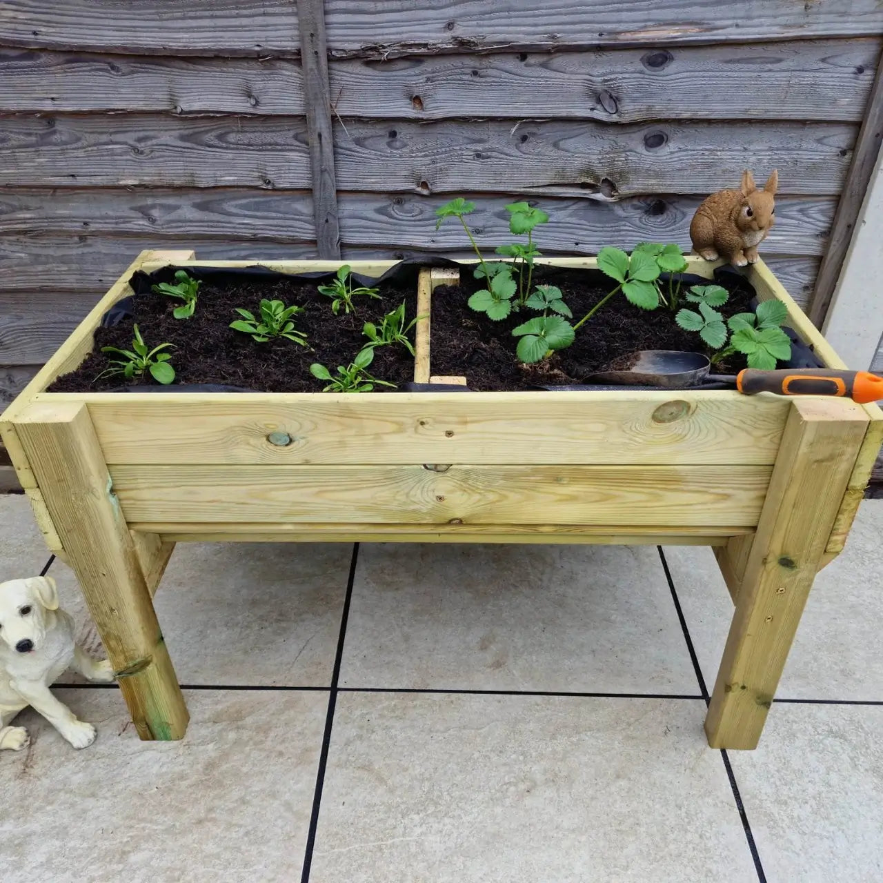 Churnet Valley Raised Vegetable Planter