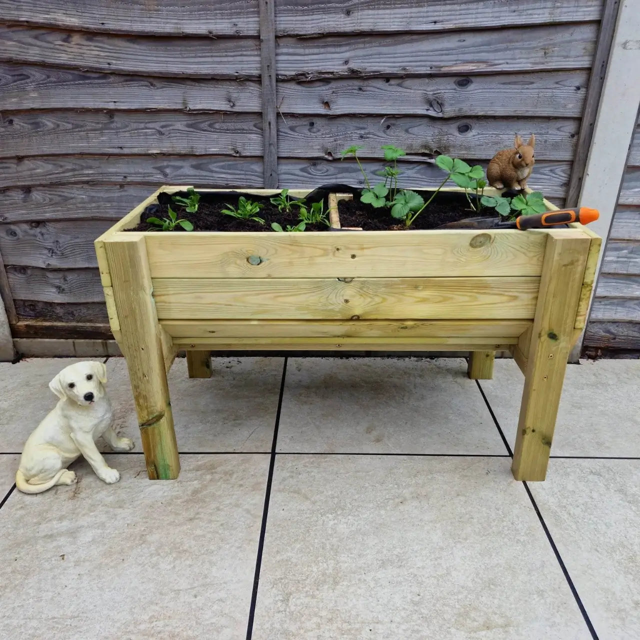 Churnet Valley Raised Vegetable Planter