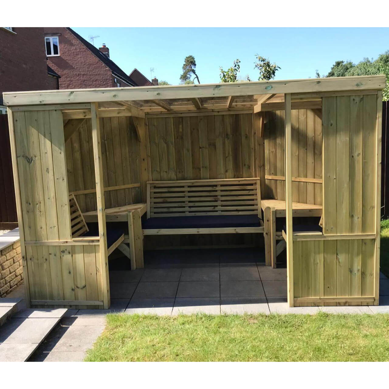 Churnet Valley Enclosed Riviera Garden Arbour