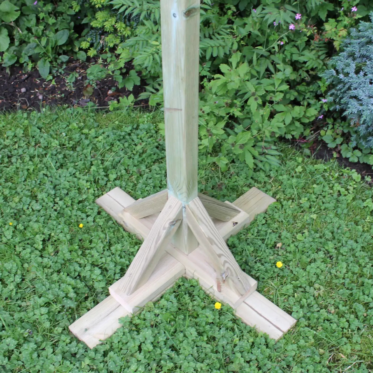 Churnet Valley Cottage Bird Table