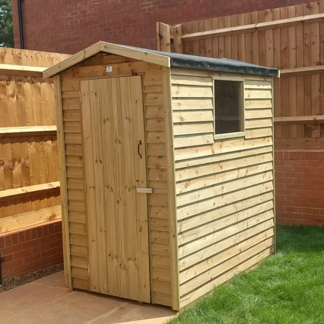 Churnet Valley Overlap Apex Shed