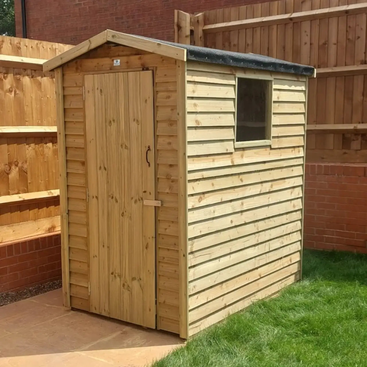 Churnet Valley Overlap Apex Shed