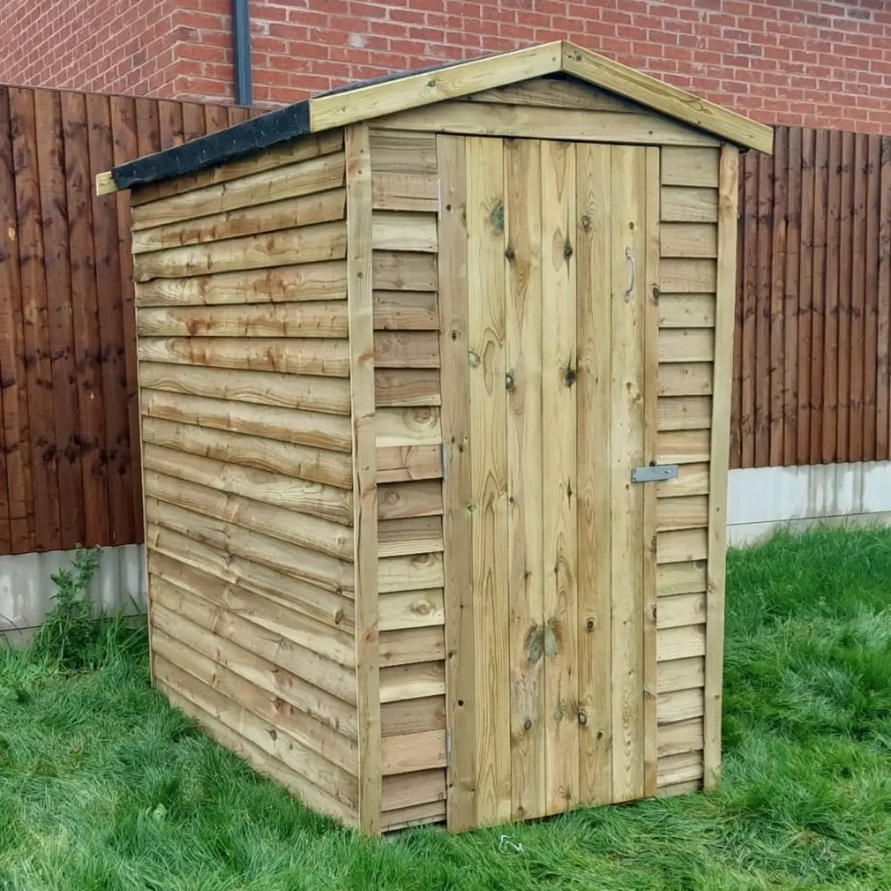 Churnet Valley Overlap Apex Shed