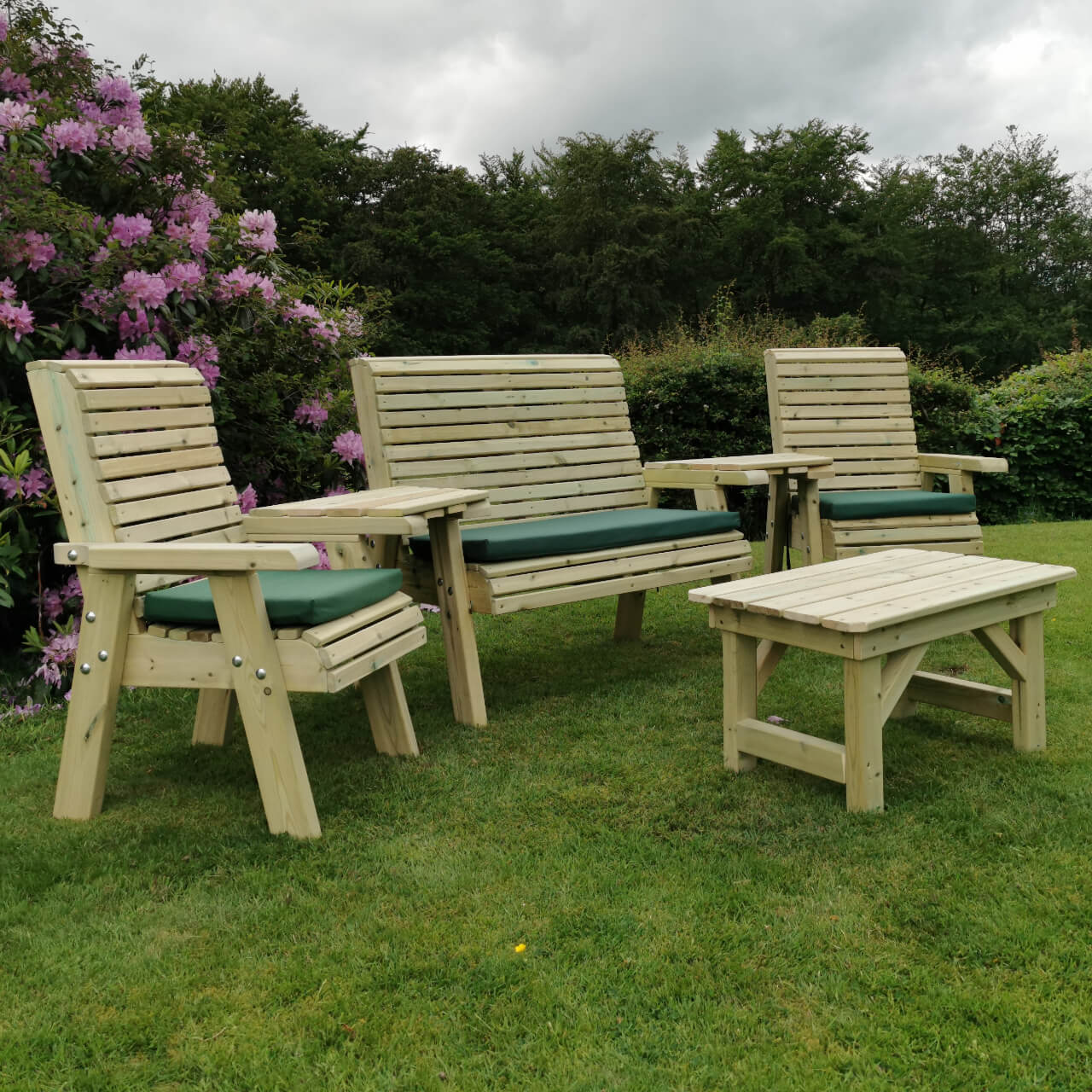 Churnet Valley Multi Bench, Chair & Coffee Table Set