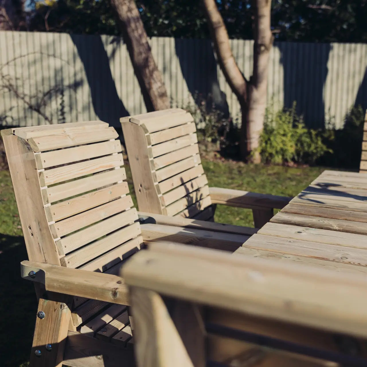 Churnet Valley Ergo 8 Seater Set