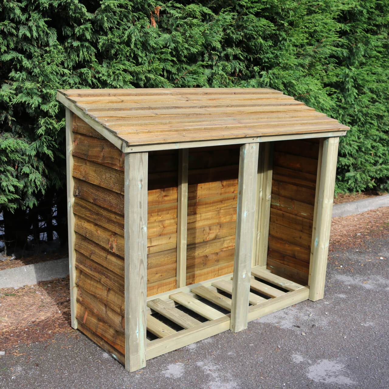 Churnet Valley 4x5 Log Store
