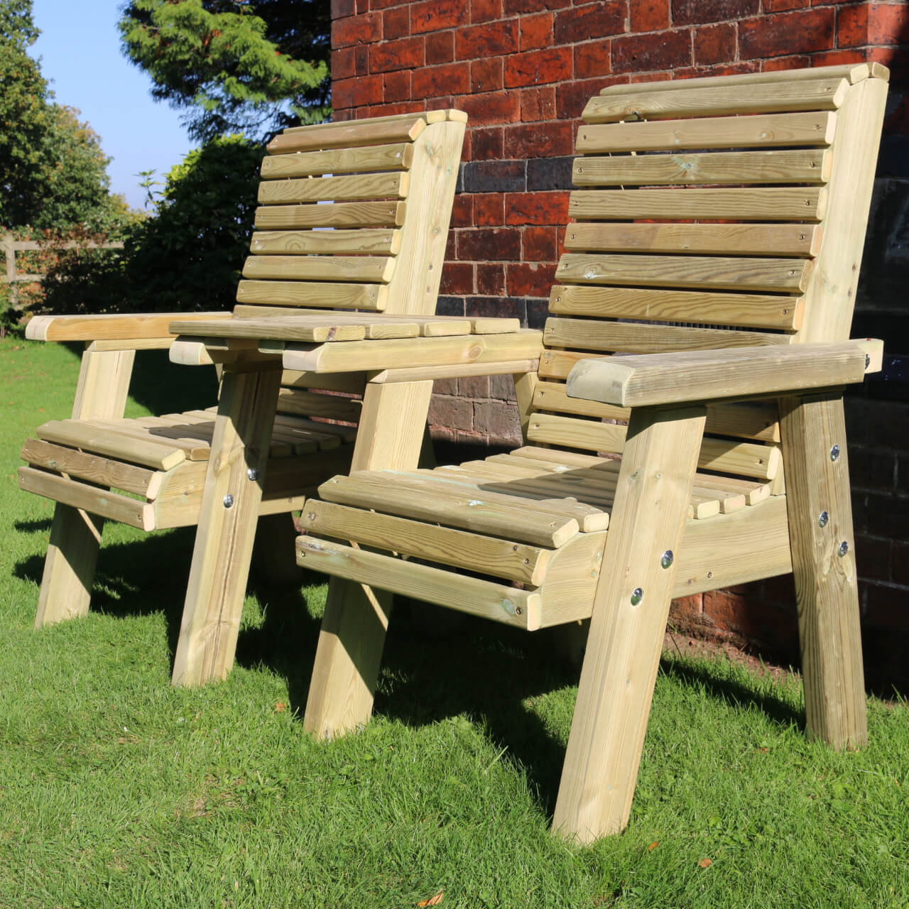Churnet Valley Ergonomic Love Seats