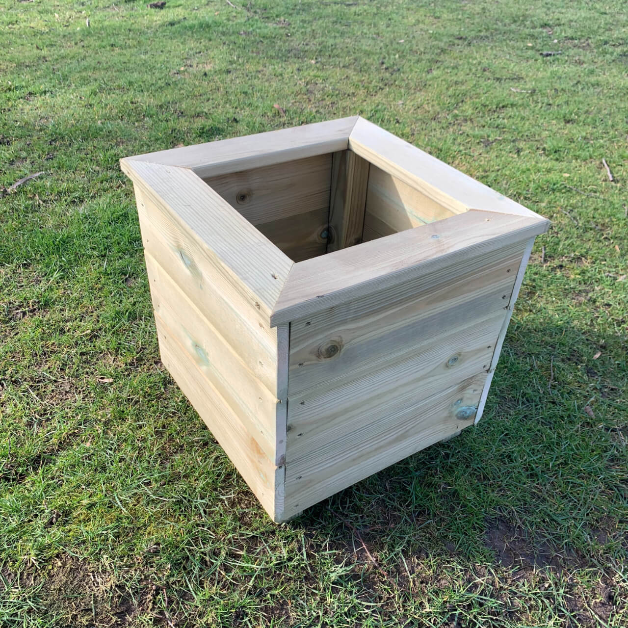 Churnet Valley Planter