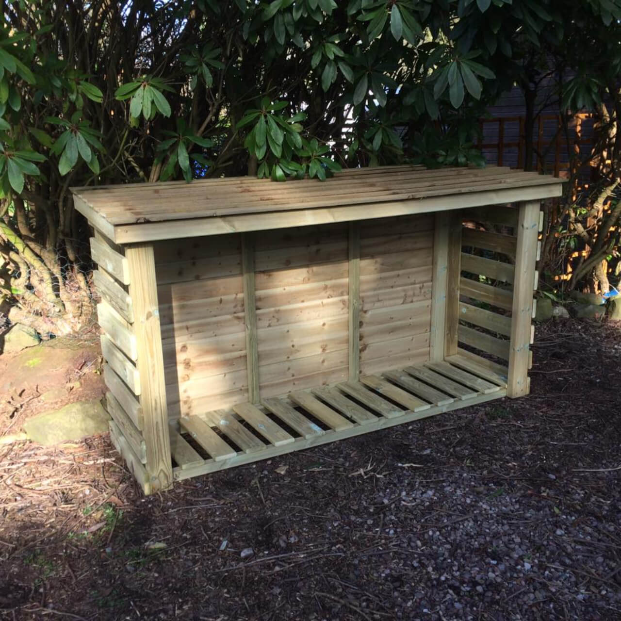 Churnet Valley Slatted Log Store