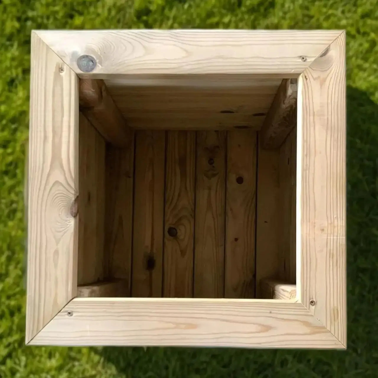 Churnet Valley Deluxe Planter