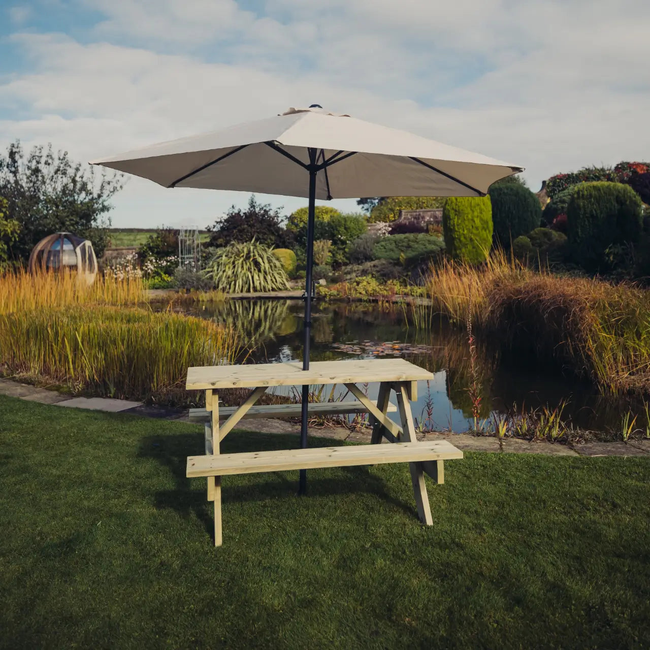 Churnet Valley Traditional Picnic Table