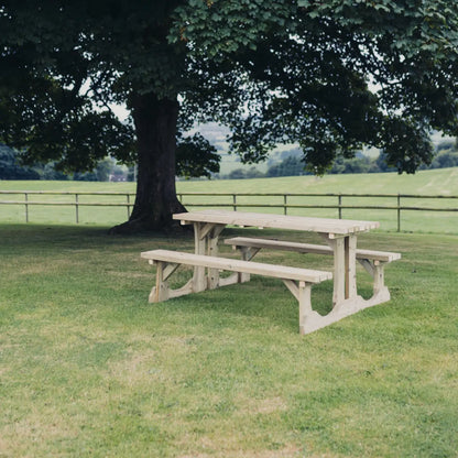 Churnet Valley Lunar Walk-In Picnic Table
