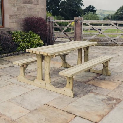 Churnet Valley Lunar Walk-In Picnic Table