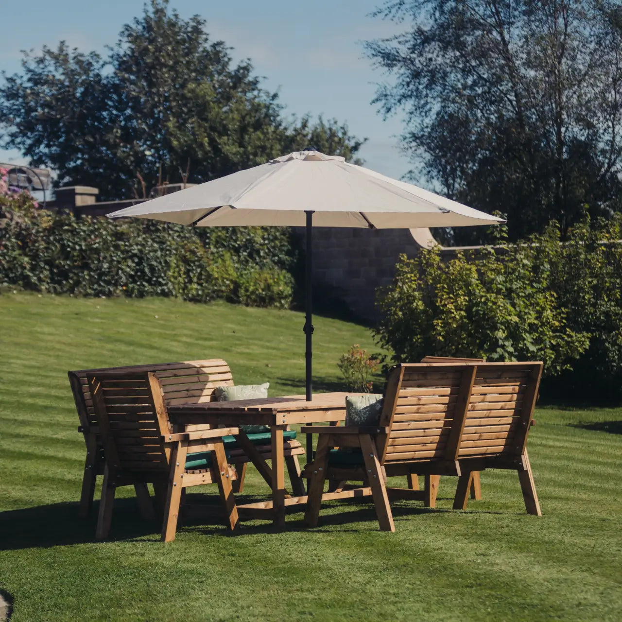 CVGF 10 Seater Valley Table Set