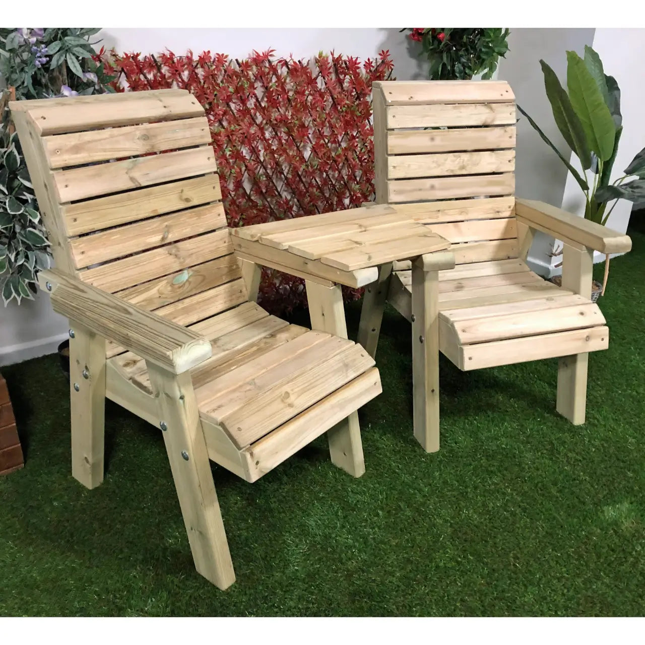 Churnet Valley Clover Love Seats