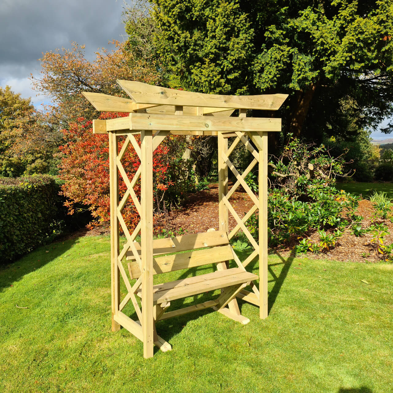 Churnet Valley Tokyo Arch With Ashcombe Bench