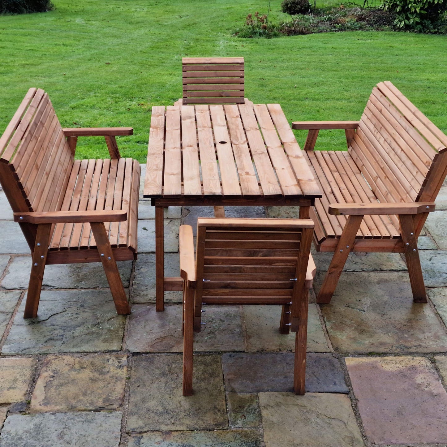 CVGF 8 Seater Valley Table Set