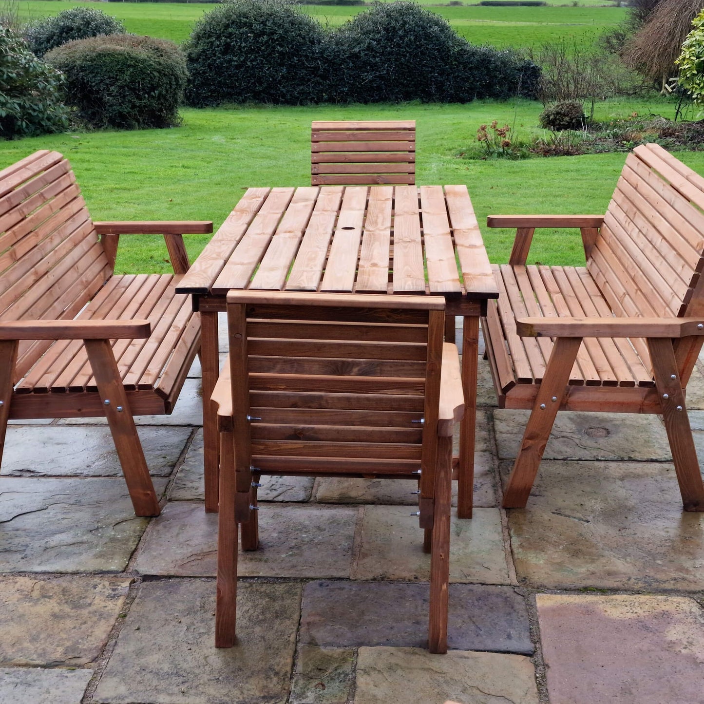 CVGF 8 Seater Valley Table Set