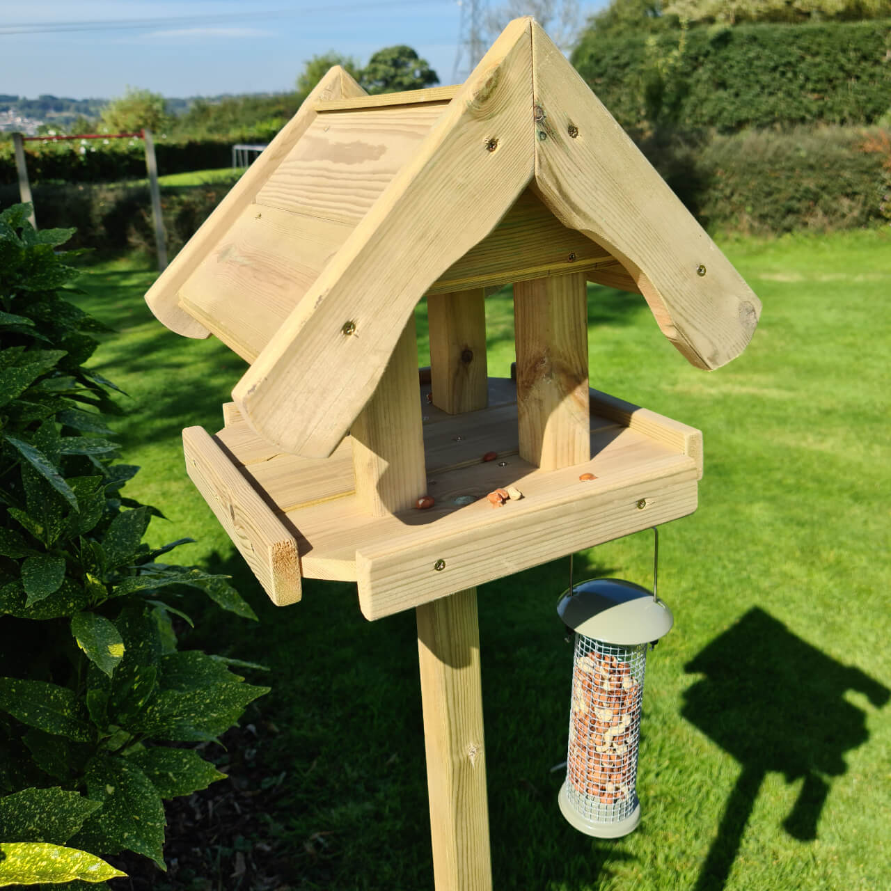 Churnet Valley Bird Table with House
