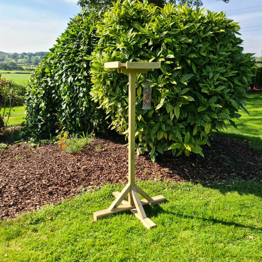 Churnet Valley Bird Feeder Stand
