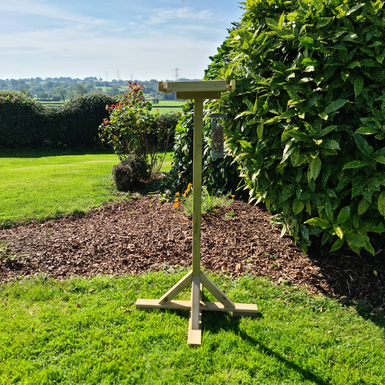 Churnet Valley Bird Feeder Stand