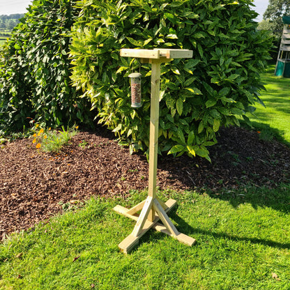 Churnet Valley Bird Feeder Stand