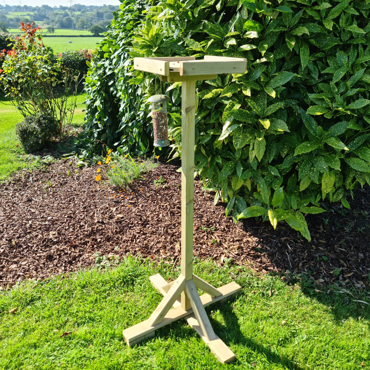 Churnet Valley Bird Feeder Stand