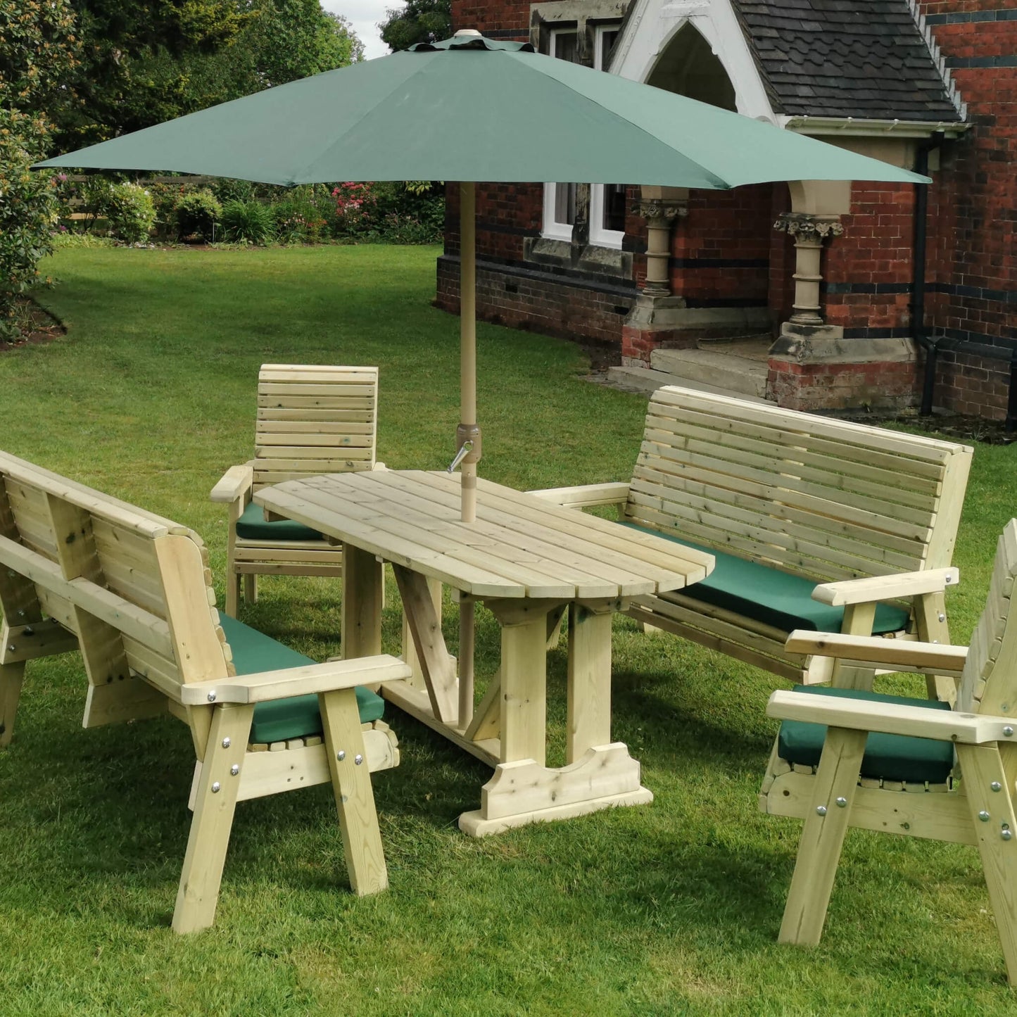 Churnet Valley Ergo 8 Seat Table Set